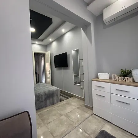 Pefkohori Beautiful Nest Free Parking 3 Adults *